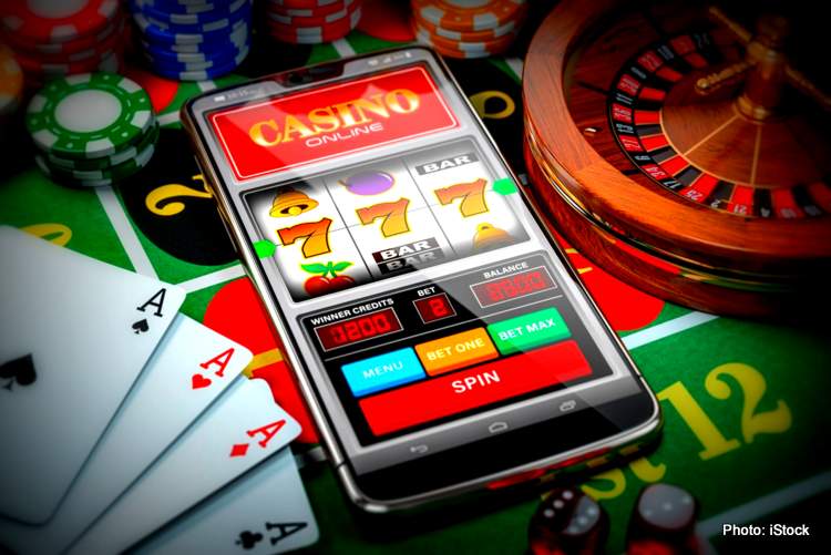 The Impact of Artificial Intelligence on Online Casino Games 11 The Impact of Artificial Intelligence on Online Casino Games 11